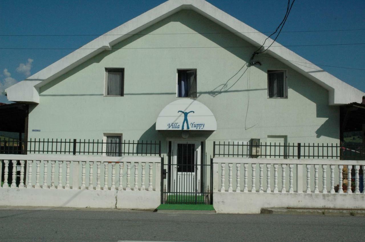 Апартаменты Casa Yuppy Du Ешелница Экстерьер фото